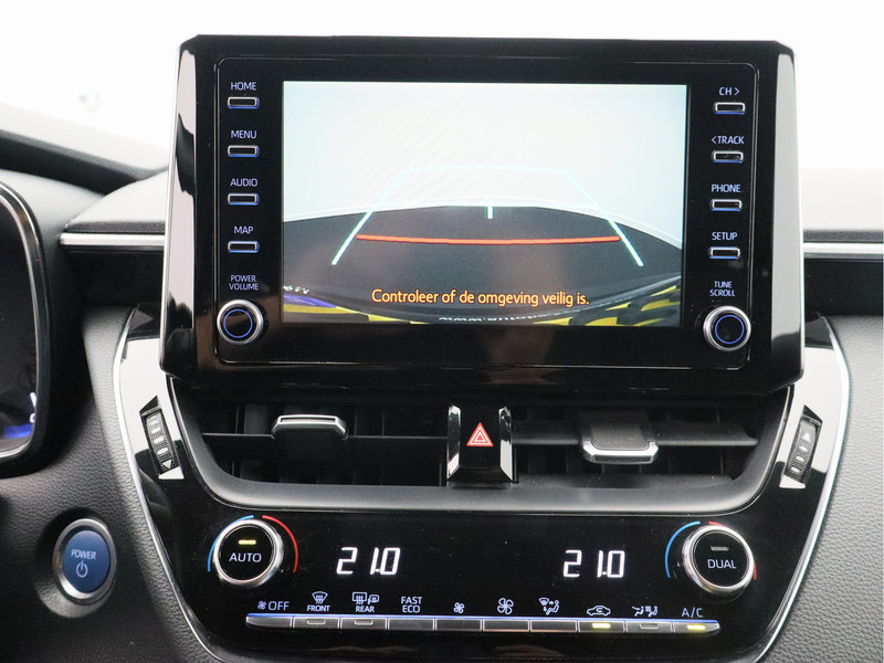 Toyota Corolla Touring Sports 1.8 Hybrid Business Plus/ lage km/ zeer mooi!