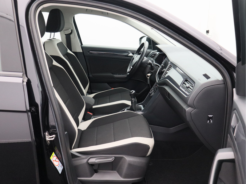 Volkswagen T-Roc 1.5 TSI Sport/ lage km/ compleet!