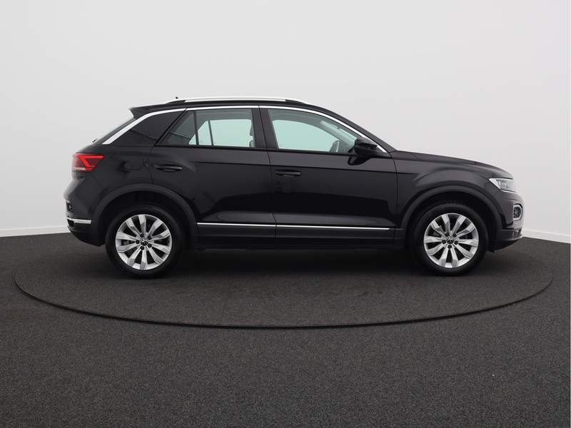 Volkswagen T-Roc 1.5 TSI Sport/ lage km/ compleet!