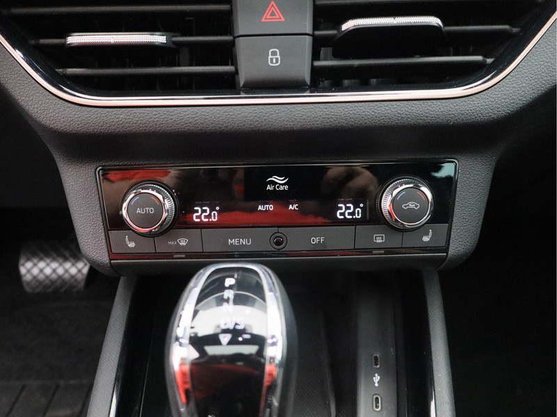 Škoda Kamiq 1.5 TSI ACT Business Edition/ automaat/ panoramadak!