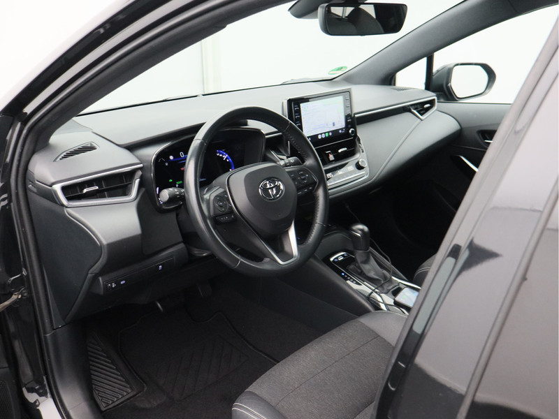 Toyota Corolla Touring Sports 1.8 Hybrid Business Plus/ lage km/ trekhaak!