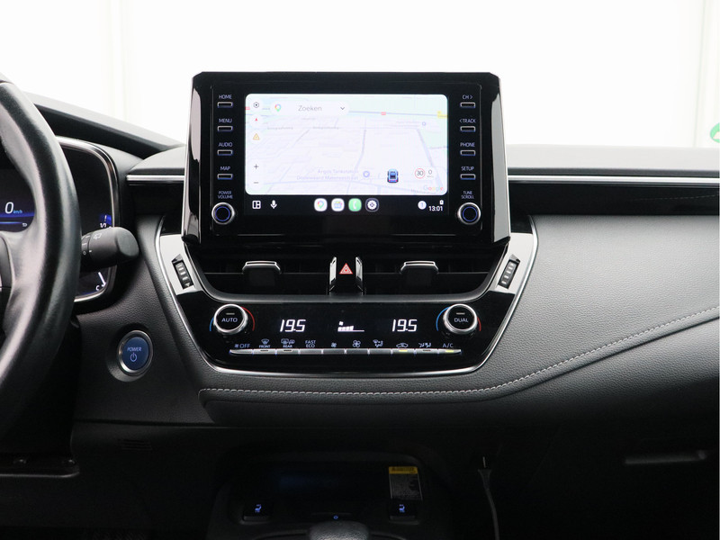 Toyota Corolla Touring Sports 1.8 Hybrid Business Plus/ lage km/ trekhaak!
