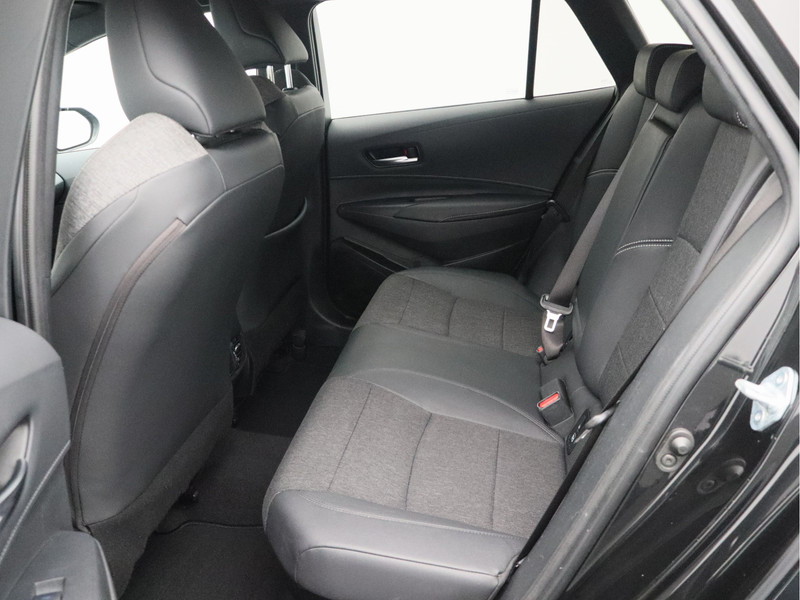 Toyota Corolla Touring Sports 1.8 Hybrid Business Plus/ lage km/ trekhaak!