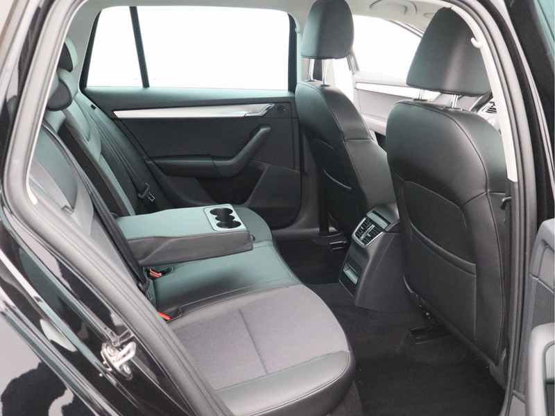 Škoda Octavia Combi 1.5 TSI Greentech Business Edition/ automaat!