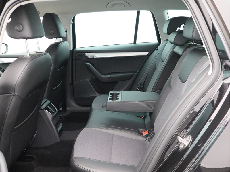 Škoda Octavia Combi 1.5 TSI Greentech Business Edition/ automaat!