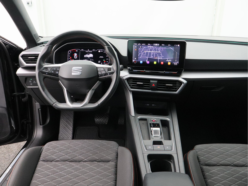 SEAT Leon Sportstourer 1.5 eTSI FR Business Intense/ lage km/ compleet!