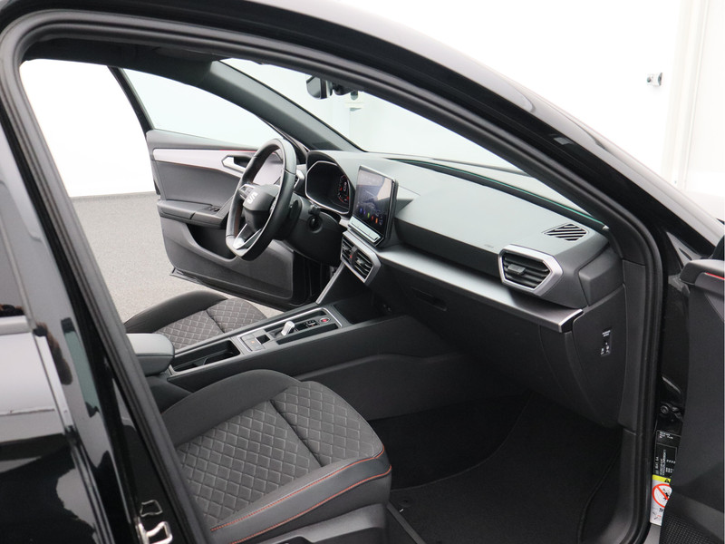 SEAT Leon Sportstourer 1.5 eTSI FR Business Intense/ lage km/ compleet!
