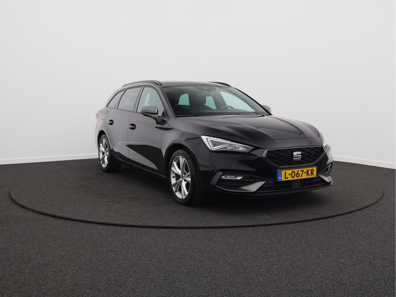 SEAT Leon Sportstourer 1.5 eTSI FR Business Intense/ lage km/ compleet!