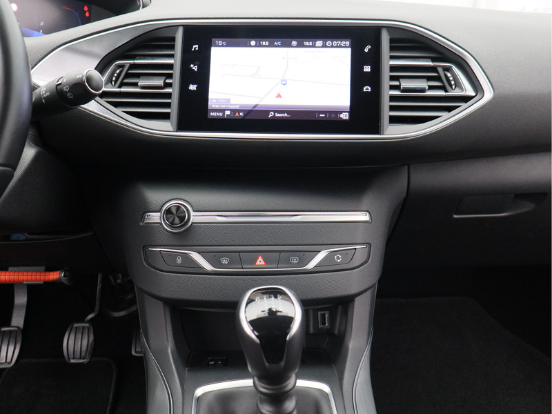 Peugeot 308 SW 1.2 PureTech Blue Lease Allure/ zeer mooi!