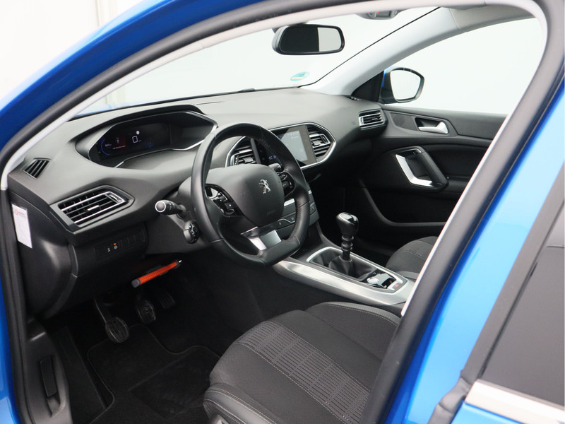 Peugeot 308 SW 1.2 PureTech Blue Lease Allure/ zeer mooi!