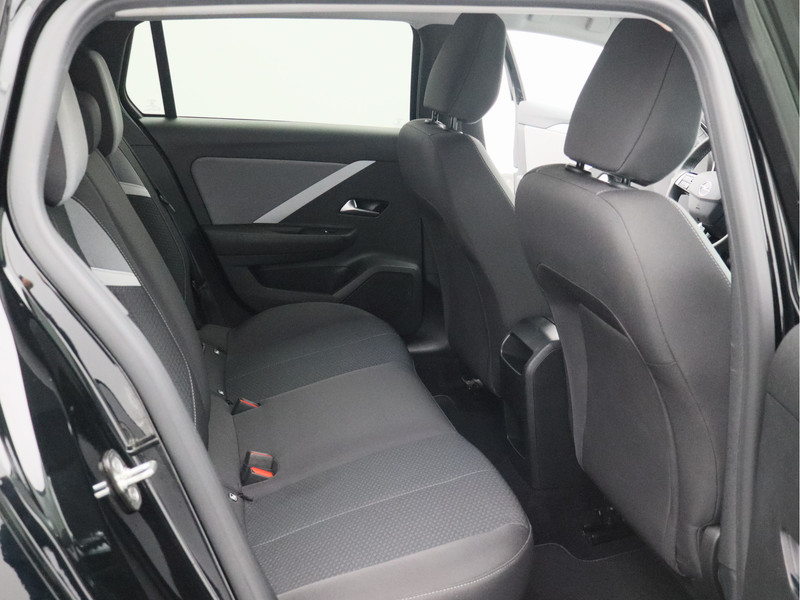 Opel Astra Sports Tourer 1.2 Turbo Edition/ afneembare trekhaak/ camera!
