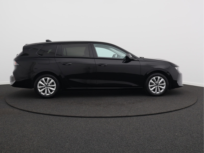 Opel Astra Sports Tourer 1.2 Turbo Edition/ afneembare trekhaak/ camera!