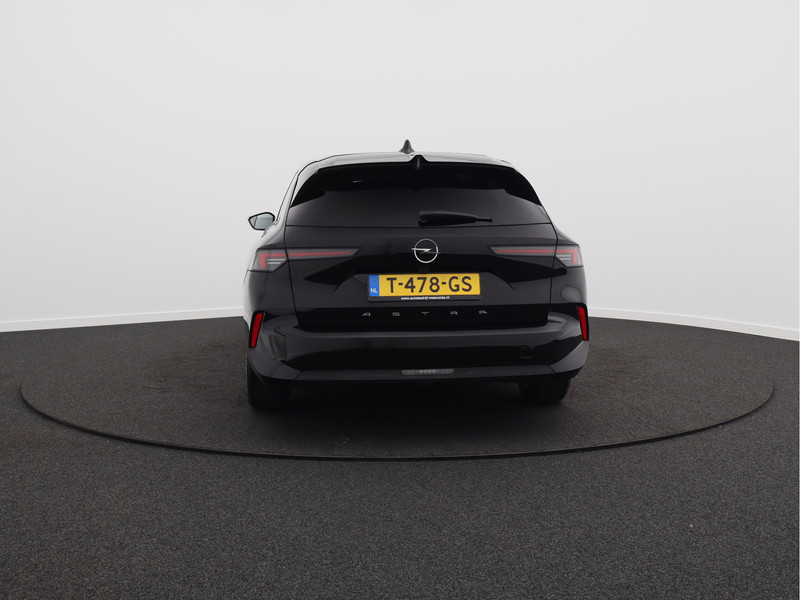 Opel Astra Sports Tourer 1.2 Turbo Edition/ afneembare trekhaak/ camera!
