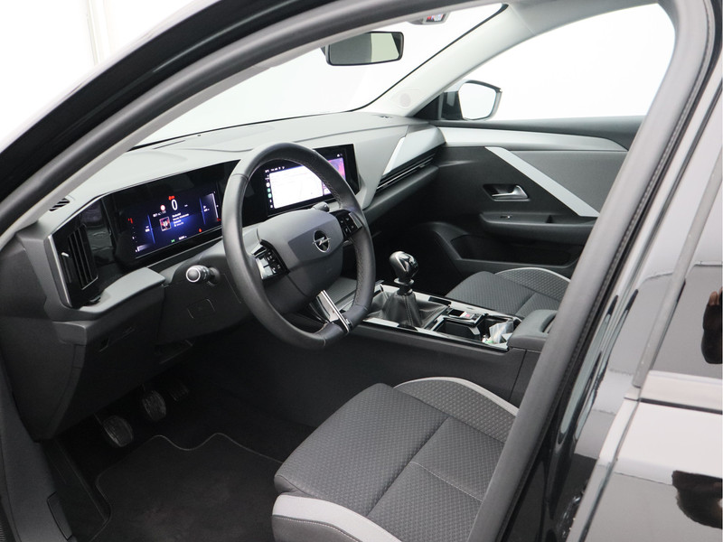 Opel Astra Sports Tourer 1.2 Turbo Edition/ afneembare trekhaak/ camera!
