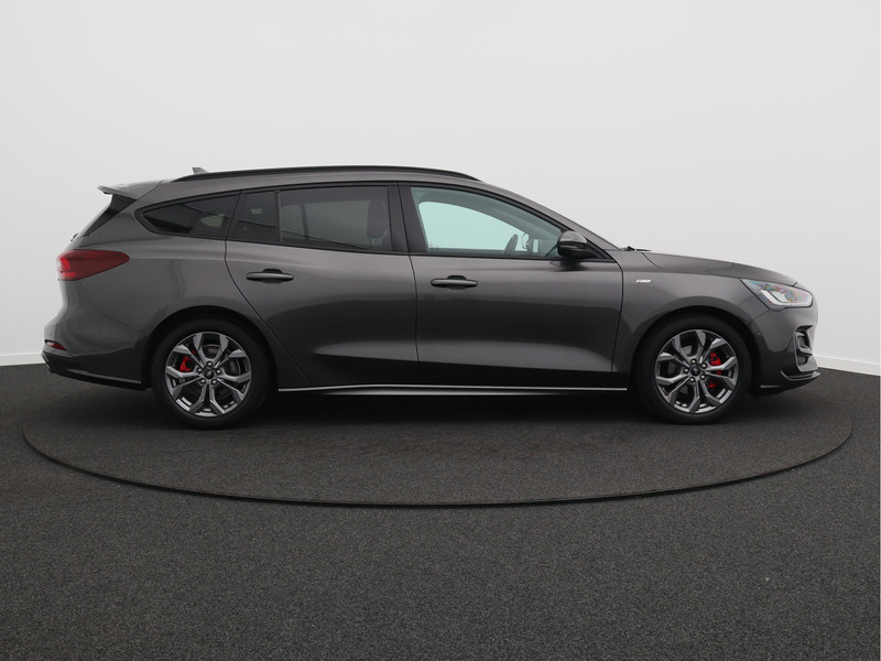 Ford Focus Wagon 1.0 EcoBoost Hybrid ST Line Style/ lage km!