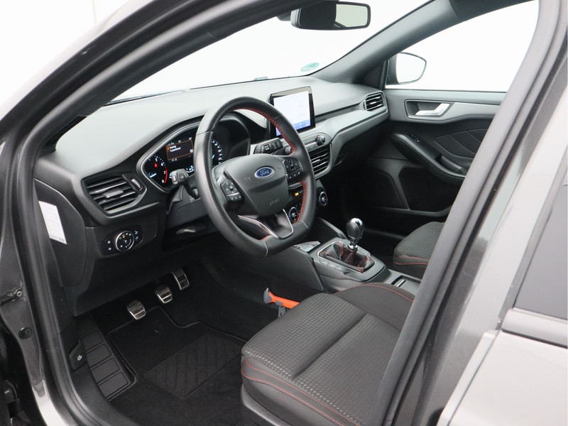 Ford Focus Wagon 1.0 EcoBoost Hybrid ST Line Style/ lage km!