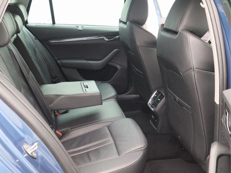 Škoda Octavia Combi 1.0 e-TSI Business Edition Plus/ leder/ achteruitrijcamera!