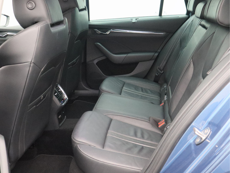 Škoda Octavia Combi 1.0 e-TSI Business Edition Plus/ leder/ achteruitrijcamera!