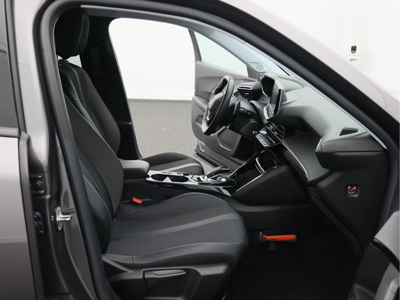 Peugeot 2008 1.2 PureTech Allure Pack/ automaat/ zeer mooi!