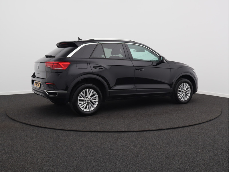 Volkswagen T-Roc 1.5 TSI Style automaat/ achteruitrijcamera/ zeer mooi!