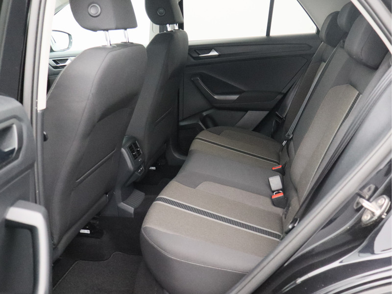 Volkswagen T-Roc 1.5 TSI Style automaat/ achteruitrijcamera/ zeer mooi!
