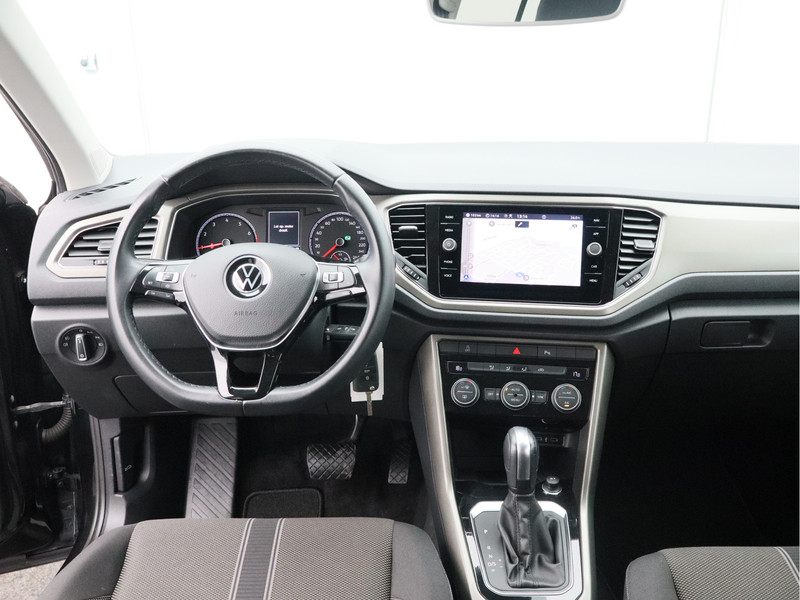 Volkswagen T-Roc 1.5 TSI Style automaat/ achteruitrijcamera/ zeer mooi!