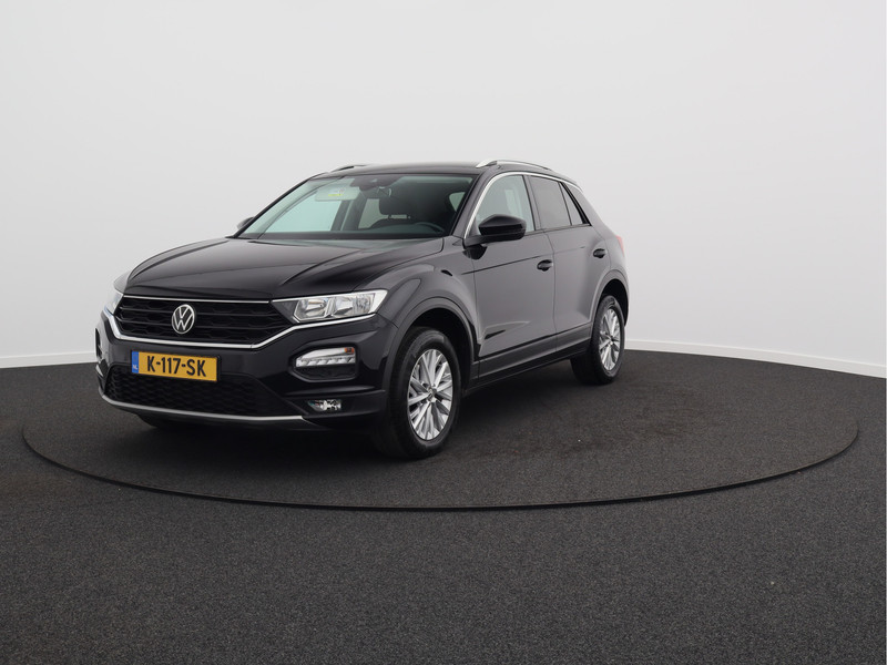 Volkswagen T-Roc 1.5 TSI Style automaat/ achteruitrijcamera/ zeer mooi!