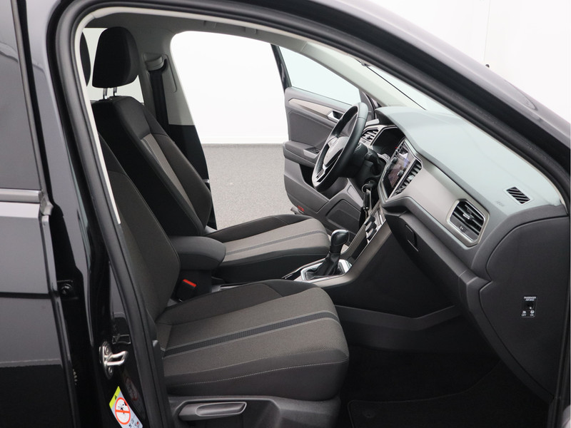 Volkswagen T-Roc 1.5 TSI Style automaat/ achteruitrijcamera/ zeer mooi!
