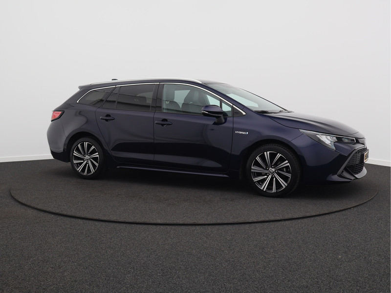 Toyota Corolla Touring Sports 1.8 Hybrid Business Plus/ lage km/ trekhaak!