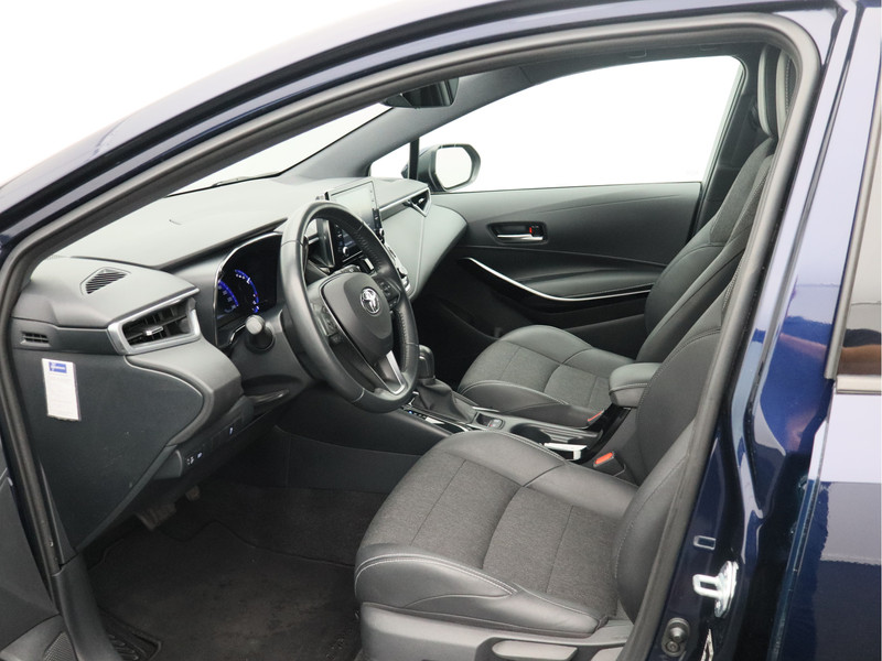 Toyota Corolla Touring Sports 1.8 Hybrid Business Plus/ lage km/ trekhaak!