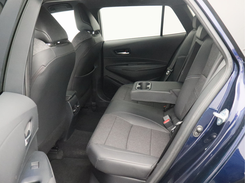 Toyota Corolla Touring Sports 1.8 Hybrid Business Plus/ lage km/ trekhaak!