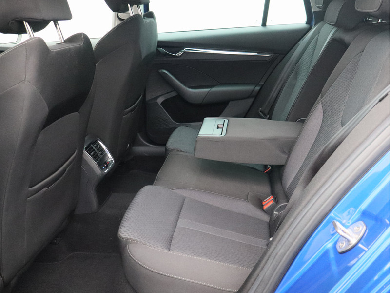 Škoda Octavia Combi 1.0 e-TSI Business Edition Plus/ automaat/ trekhaak!