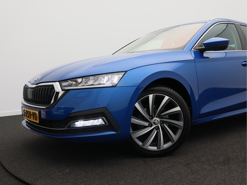 Škoda Octavia Combi 1.0 e-TSI Business Edition Plus/ automaat/ trekhaak!