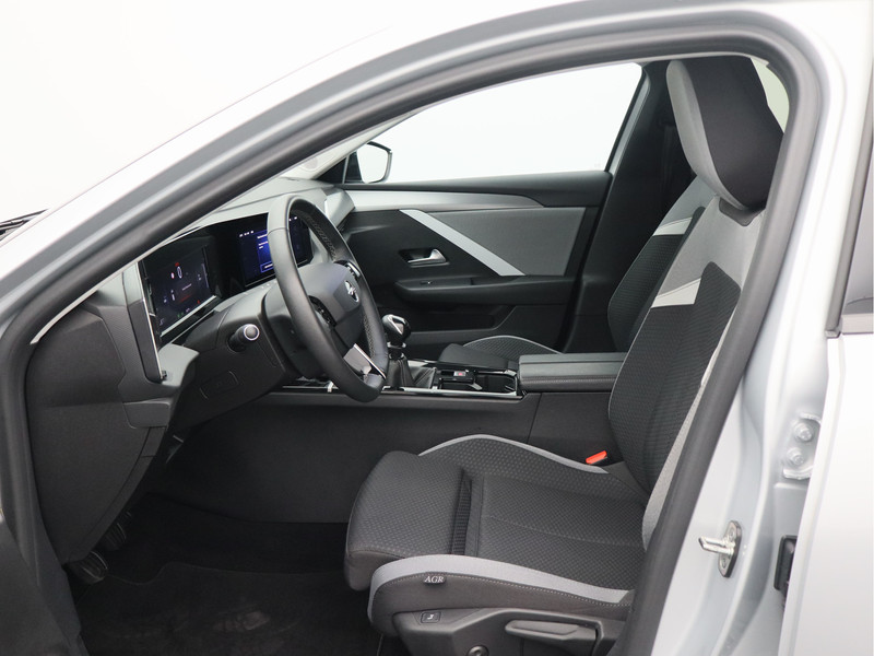 Opel Astra Sports Tourer 1.2 Turbo Edition/ lage km/ achteruitrijcamera!