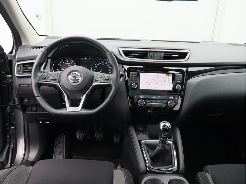 Nissan QASHQAI 1.3 DIG-T Design Edition/ unieke km!