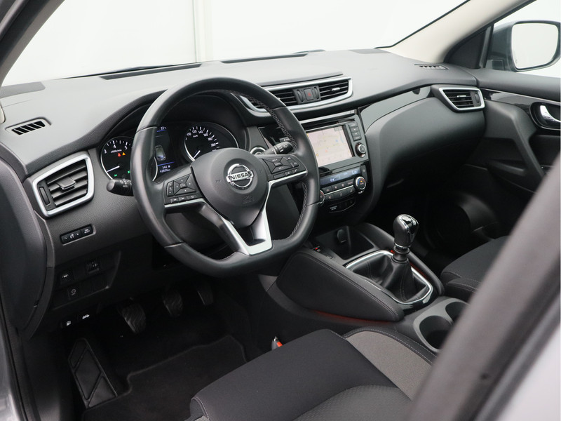 Nissan QASHQAI 1.3 DIG-T Design Edition/ unieke km!