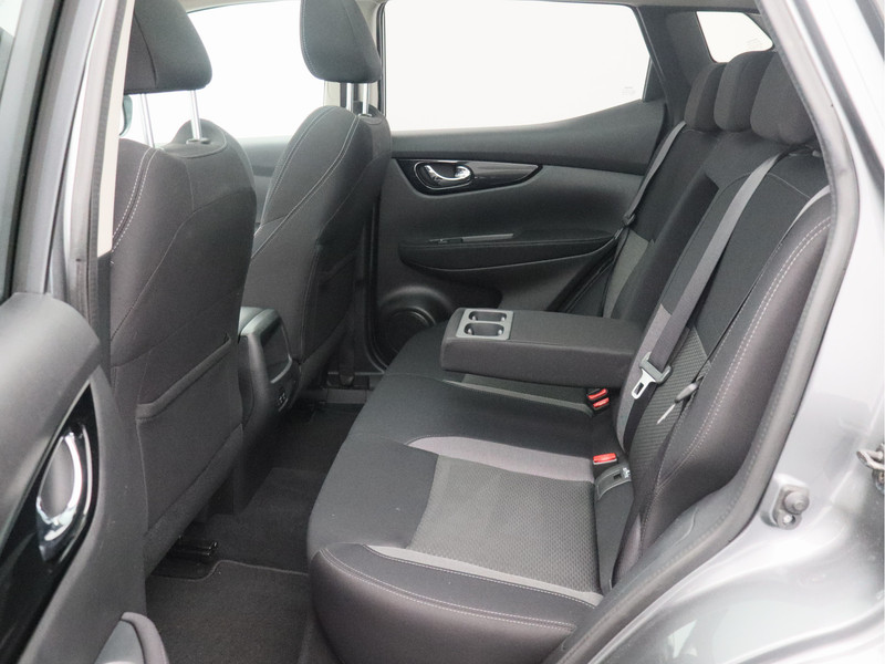 Nissan QASHQAI 1.3 DIG-T Design Edition/ unieke km!