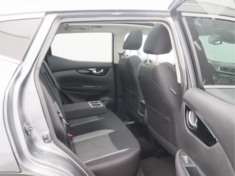 Nissan QASHQAI 1.3 DIG-T Design Edition/ unieke km!