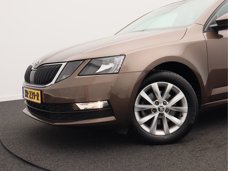 Škoda Octavia Combi 1.0 TSI Greentech Ambition Business/ automaat/ trekhaak!