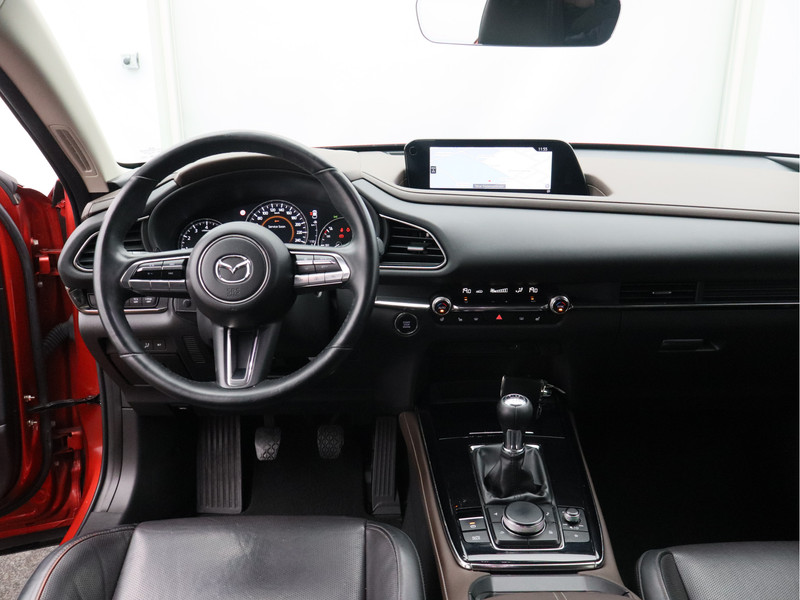 Mazda CX-30 2.0 e-SkyActiv-X M Hybrid Luxury/ lage km/ trekhaak!