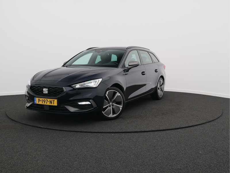 SEAT Leon Sportstourer 1.5 eTSI FR Business Intense/ compleet!