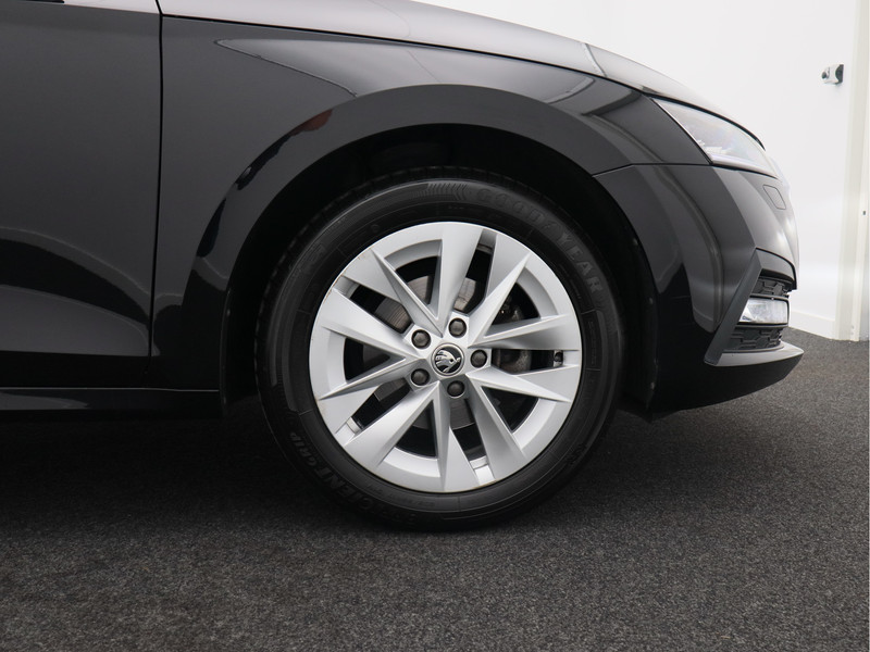 Škoda Octavia Combi 1.5 TSI Edition/ trekhaak/ lage km!