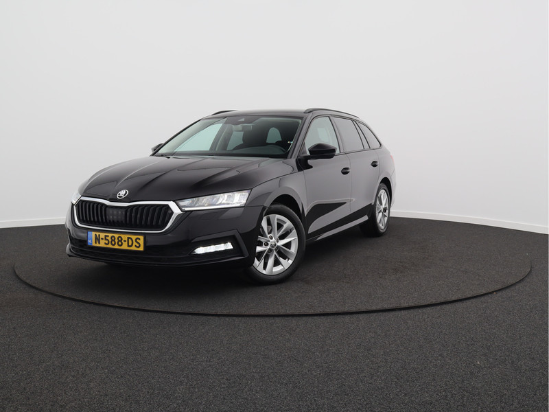 Škoda Octavia Combi 1.5 TSI Edition/ trekhaak/ lage km!