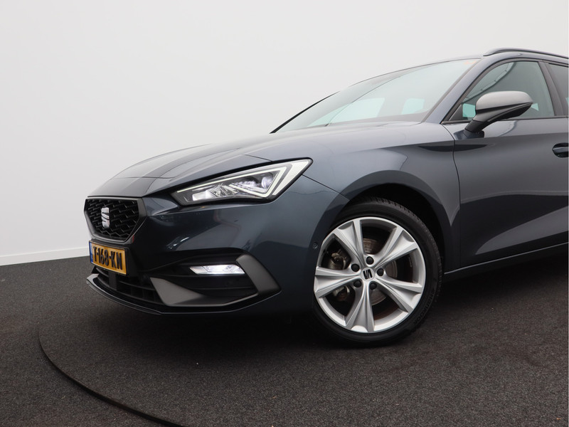SEAT Leon Sportstourer 1.5 eTSI FR Business Intense/ mooie auto!