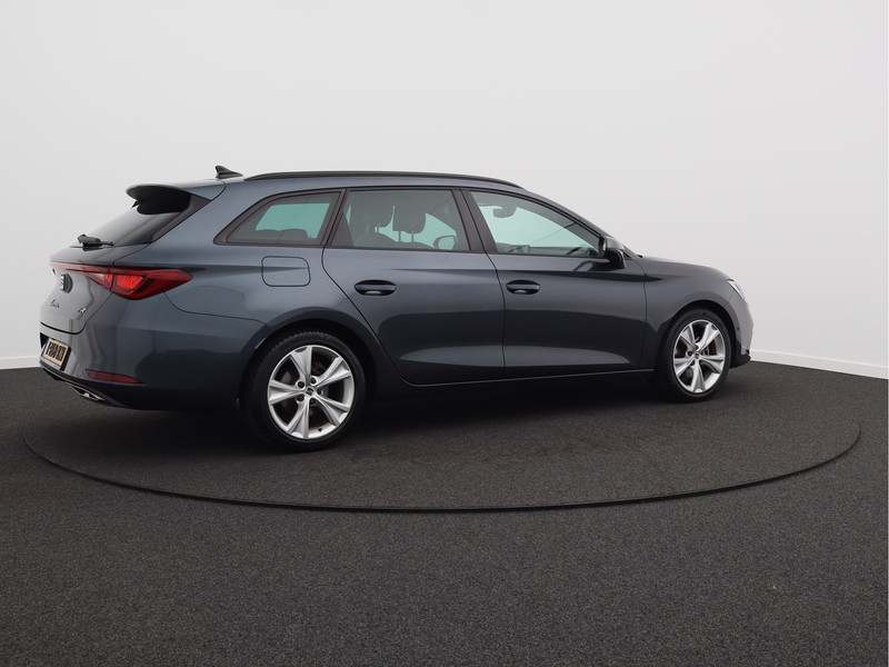 SEAT Leon Sportstourer 1.5 eTSI FR Business Intense/ mooie auto!