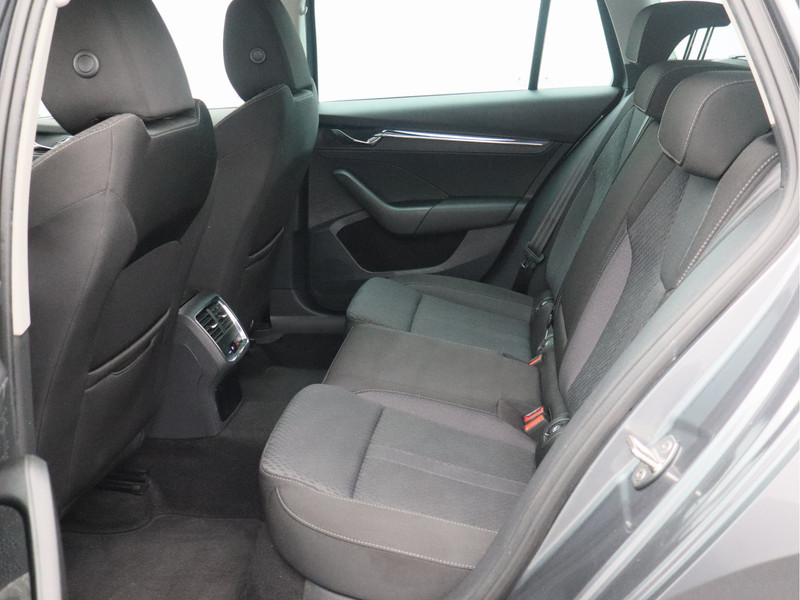 Škoda Octavia Combi 1.0 e-TSI Business Edition Plus/ trekhaak!