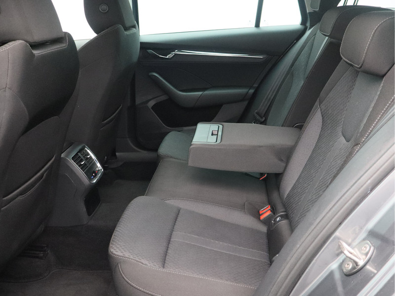 Škoda Octavia Combi 1.0 e-TSI Business Edition Plus/ trekhaak!