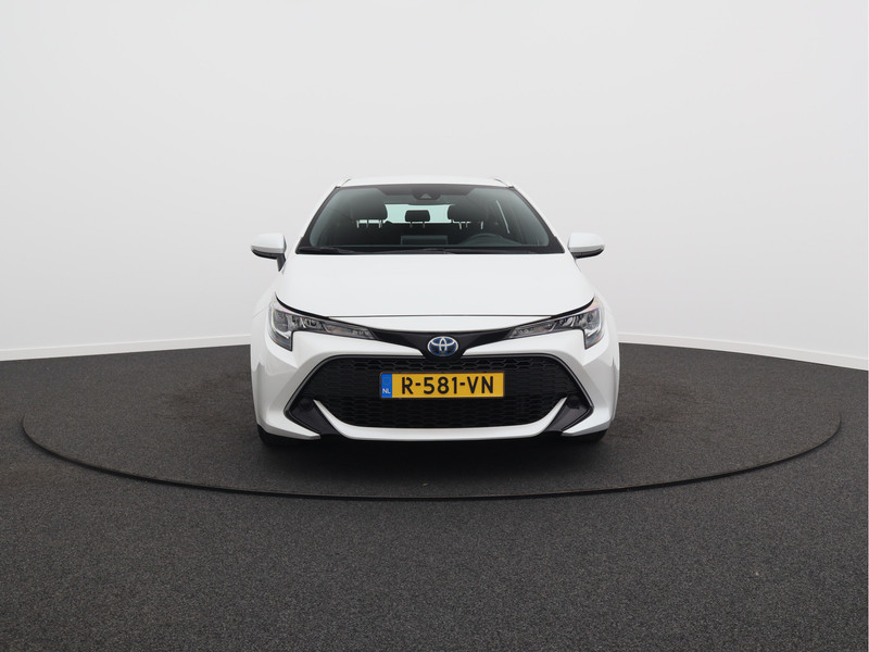 Toyota Corolla Touring Sports 1.8 Hybrid Active/ lage km/ wit metallic! zeer mooi!