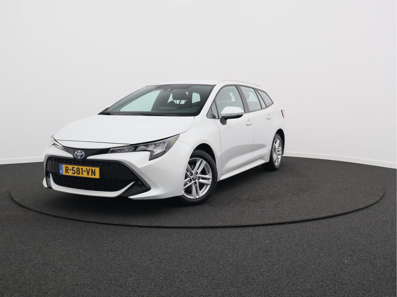 Toyota Corolla Touring Sports 1.8 Hybrid Active/ lage km/ wit metallic! zeer mooi!