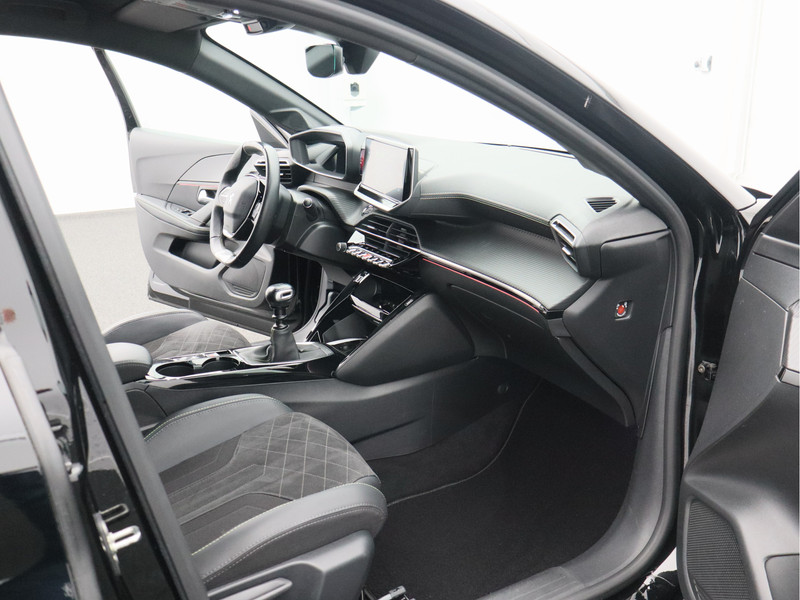 Peugeot 208 1.2 PureTech GT Pack/ lage km/ zeer mooi!